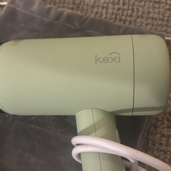 Kexi Handheld Iron - Picture 2 of 3